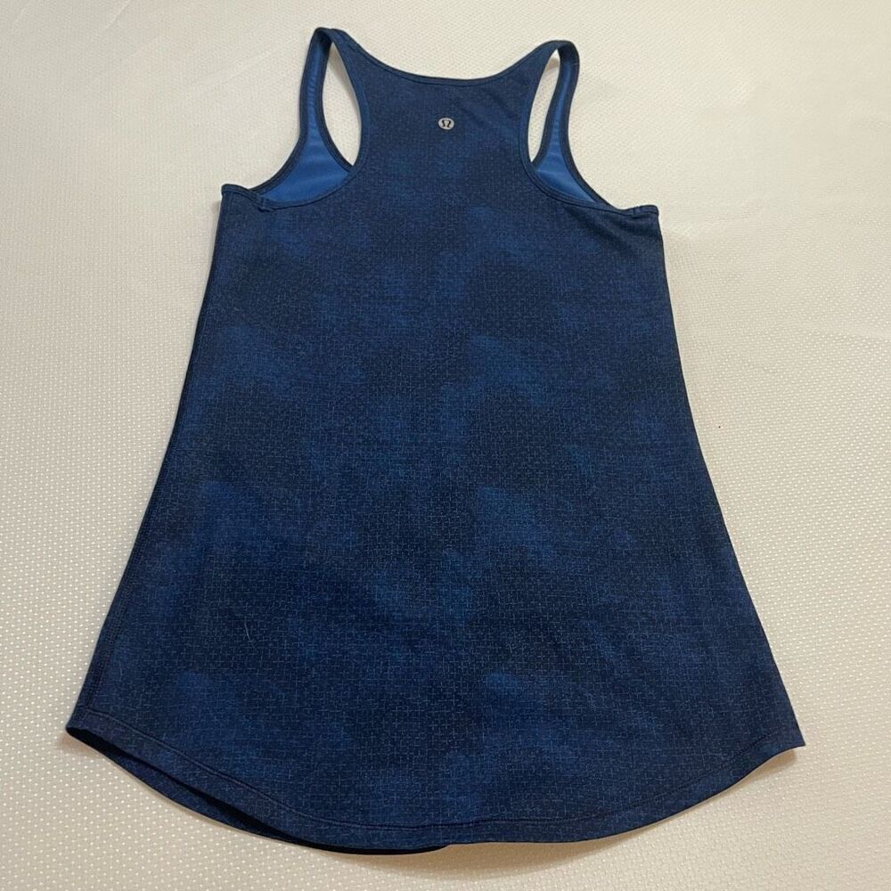 Lululemon Cool Blue Racerback Tank Top Size Small Medium See Measurements - Picture 5 of 7